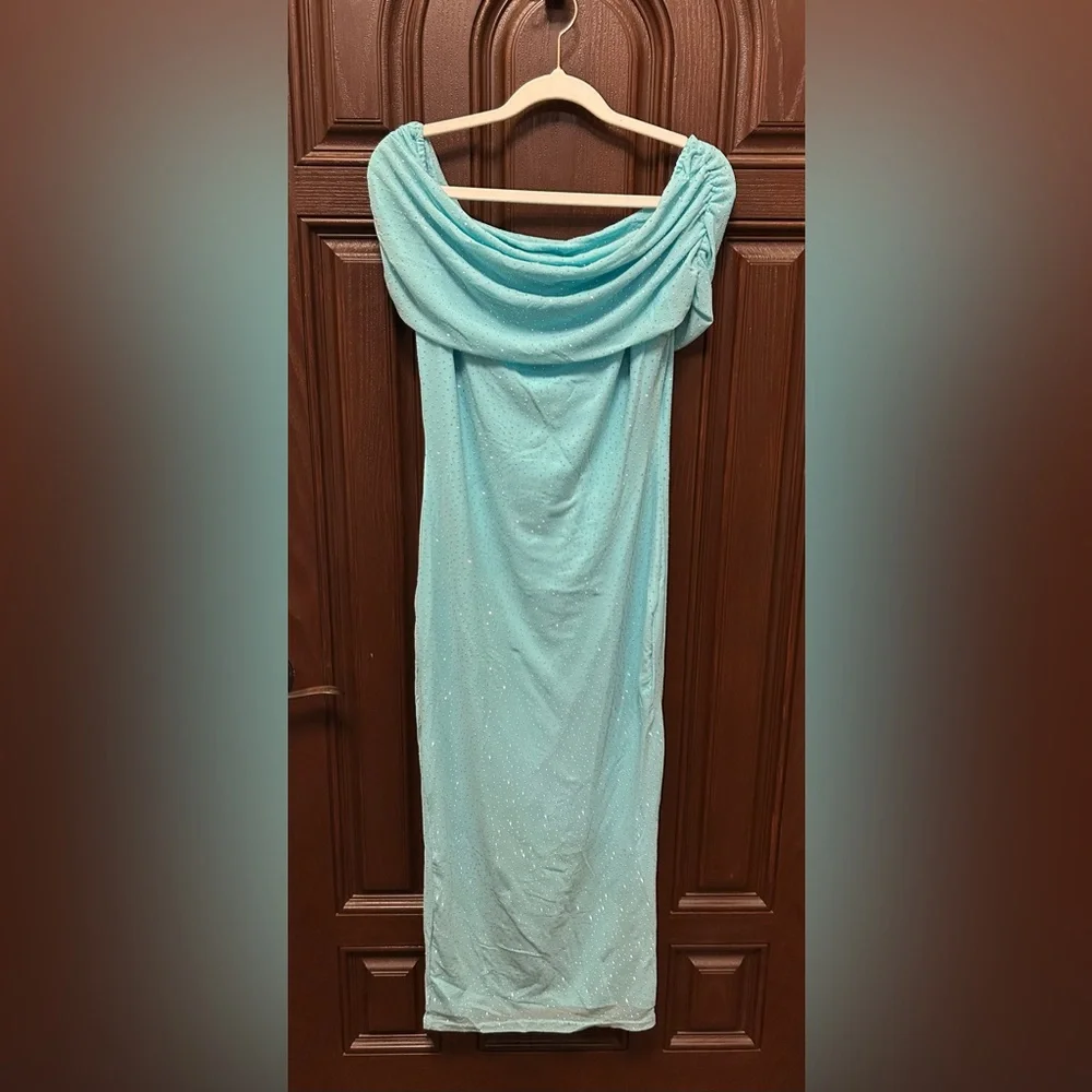 Fashion Nova Bling Bling Rhinestone Midi Dress In Aqua-Size Large NWT🩵🩵 - Picture 6 of 6